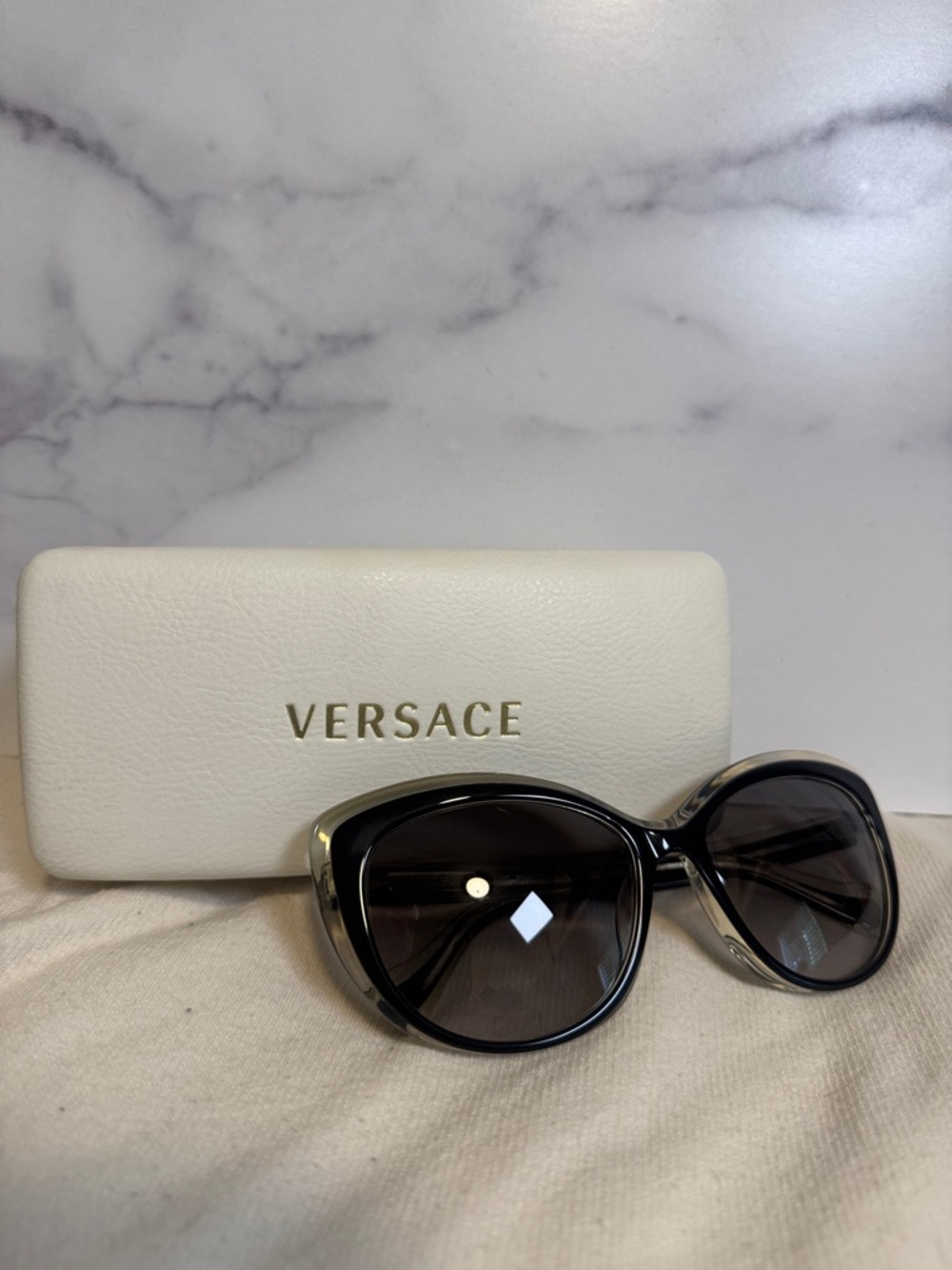Emilio Pucci EP721S Black Clear Cat Eye Sunglasses with Versace Case